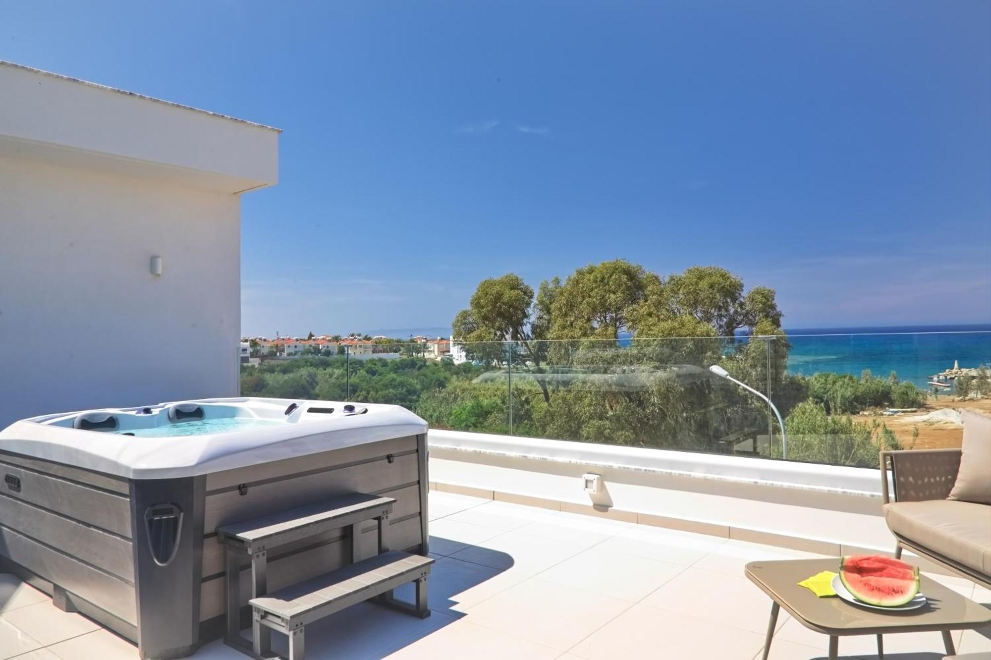 Seaview Luxury Villa Jacuzzi & Pool! 2 Min Beach Protaras Ngoại thất bức ảnh